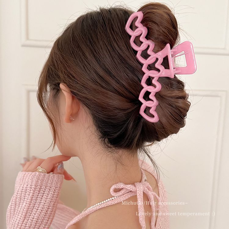 Sweet Heart Chain Claw Clip - KINTSUGI